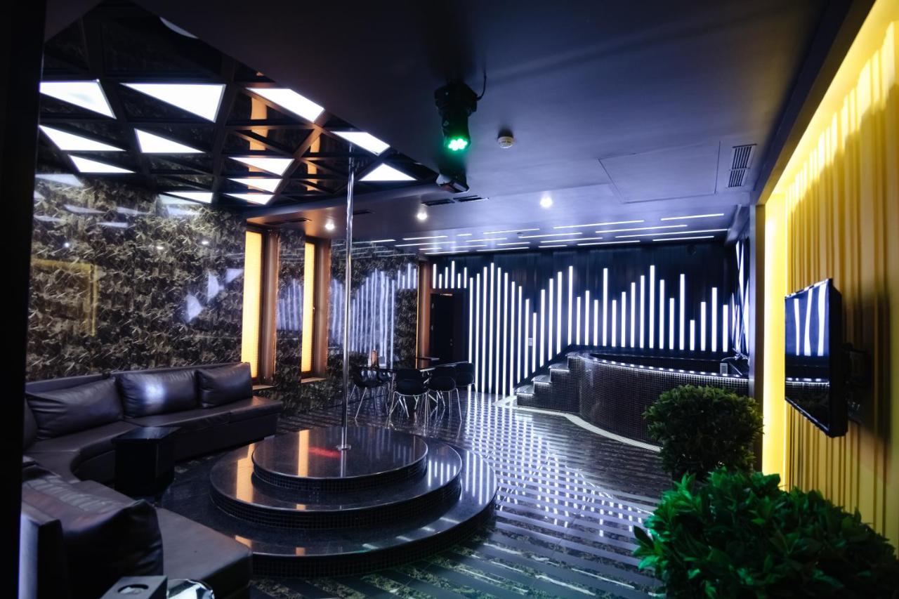 Gs Premium Hotel Ереван Екстериор снимка